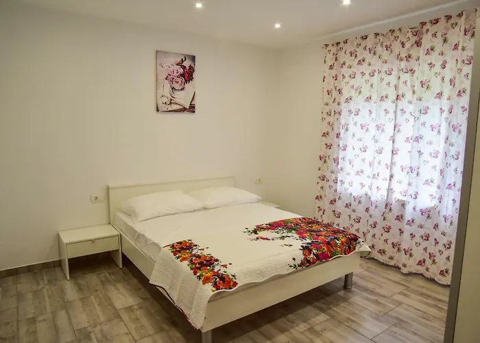 Villa Rubesco Sikovo