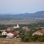 Rubesco Villa