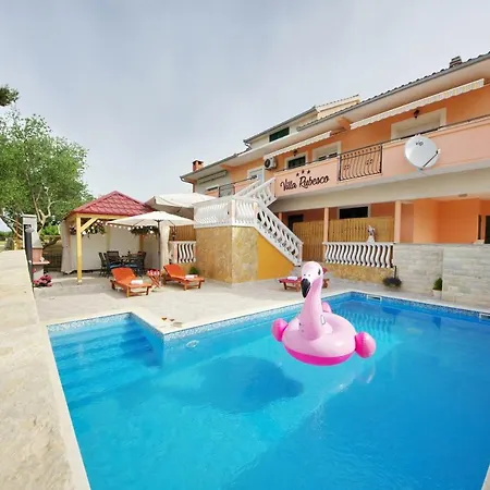 Rubesco Villa