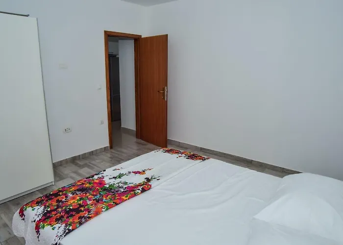 Willa Rubesco Sikovo